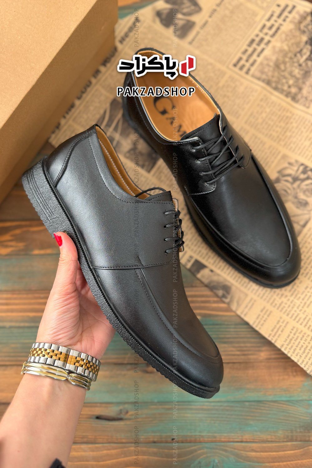 کفش مردانه کلاسیک ساعتی 